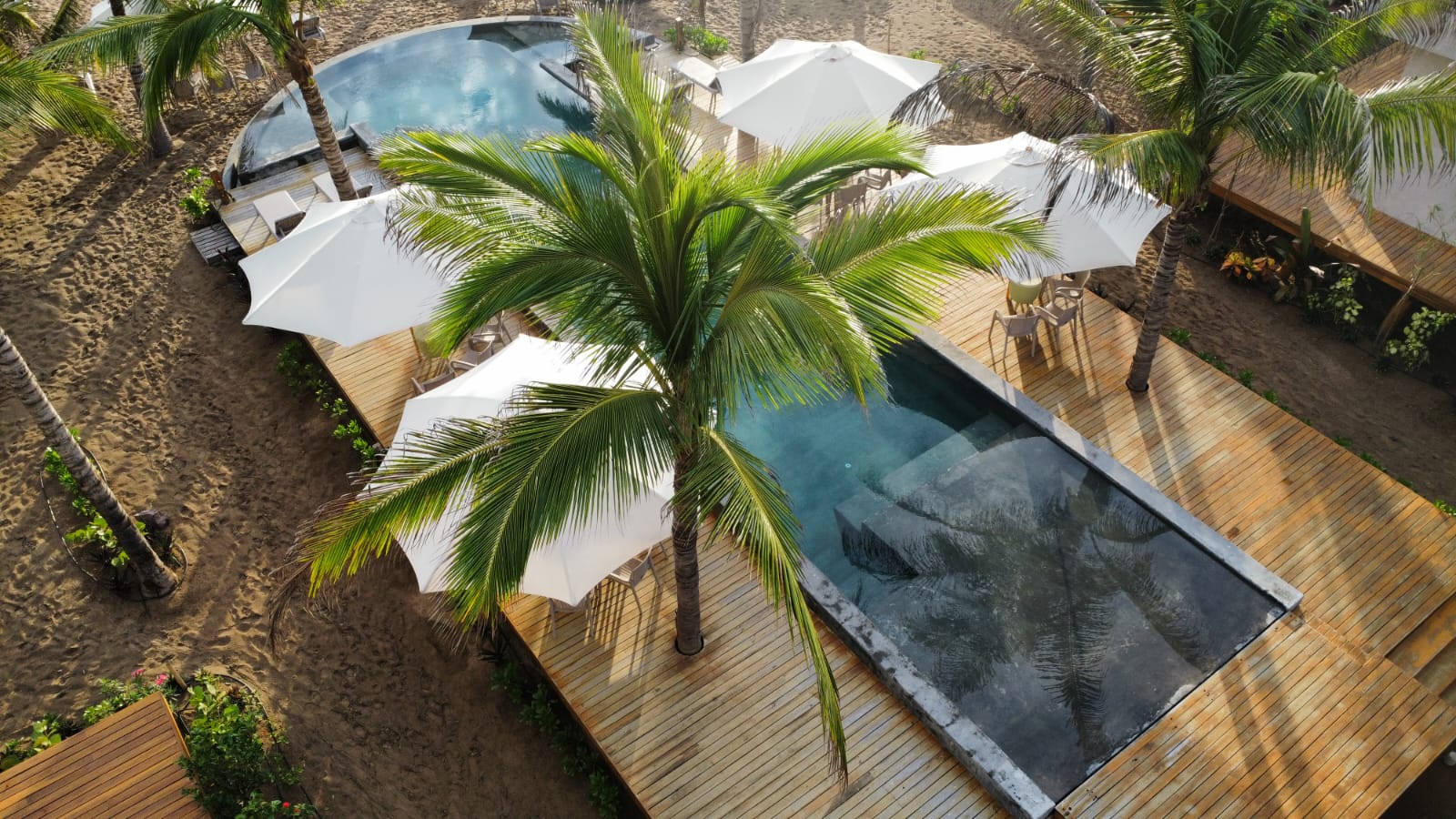 Pool deck